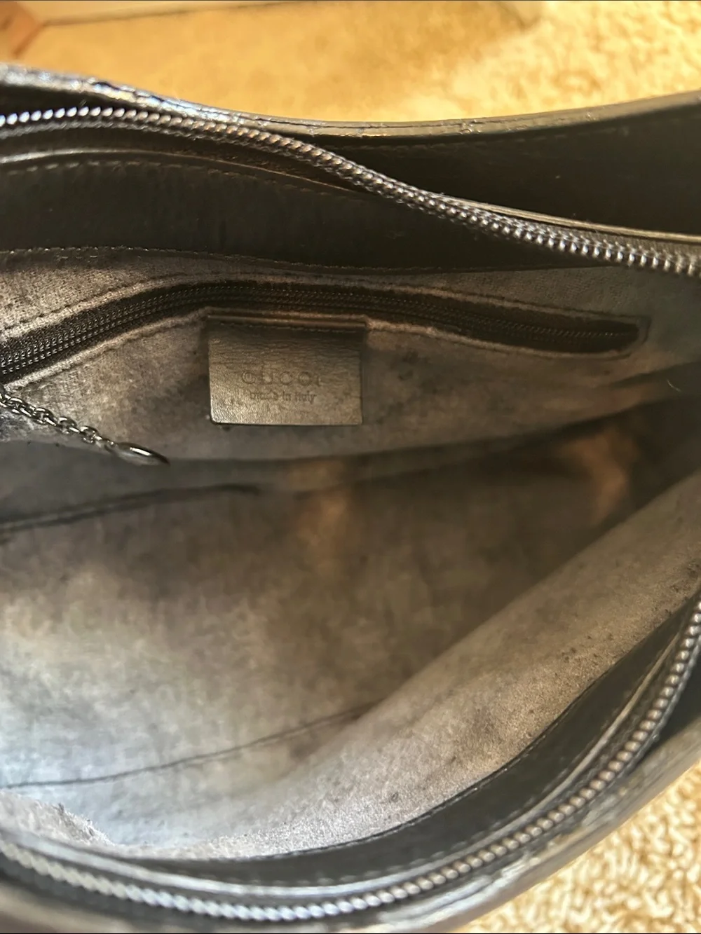 Gucci Bamboo Black Leather Shoulder Bag - Picture 9 of 12